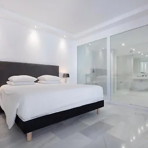 B51 Executive Flats , Marbella Spain