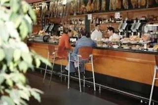 Hotel Ruta de Europa Vitoria 2*,  España