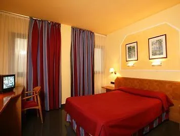 Hotel Ruta De Europa Vitoria-Gasteiz